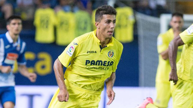 Rodri: Barça eye Villarreal midfielder as Busquets' heir - AS USA